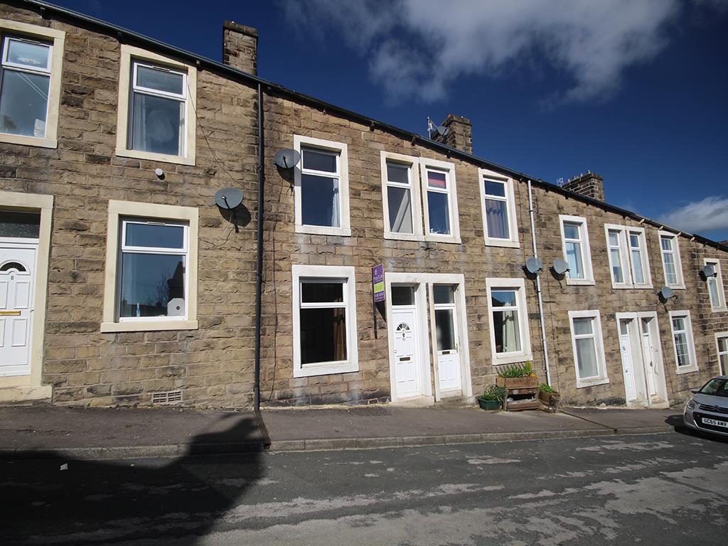 3 bedroom terraced house To Let in Barnoldswick - IMG_2155.jpg